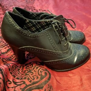 Oxford Heels